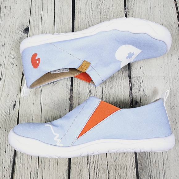 UIN | Stand By Me nurse design comfort lightweight slipon canvas shoes - Picture 3 of 16